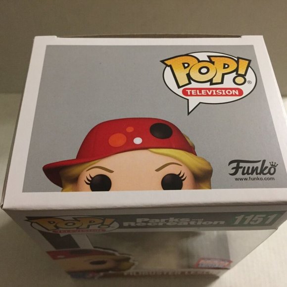 NEW Parks & Recreation Filibuster Leslie Mona-Lisa Funko Pop Figures - Picture 5 of 15